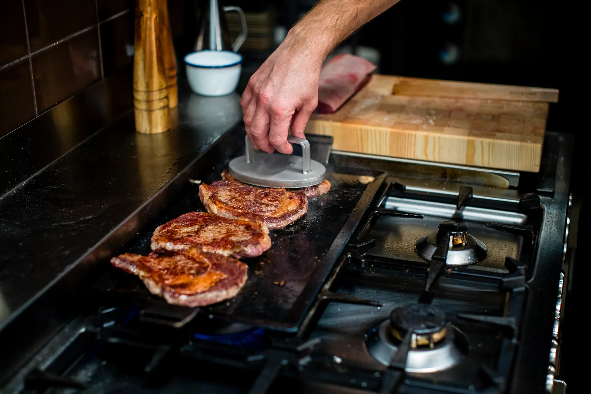 Stekebord, 4 mm karbonstål, Stekeoverflate 45 x 22 cm Kockums Jernverk