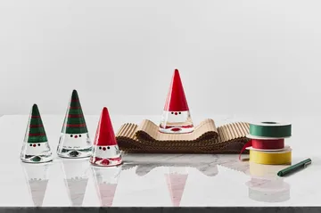 Noel nisse - Grønn, 15 cm - Kosta Boda