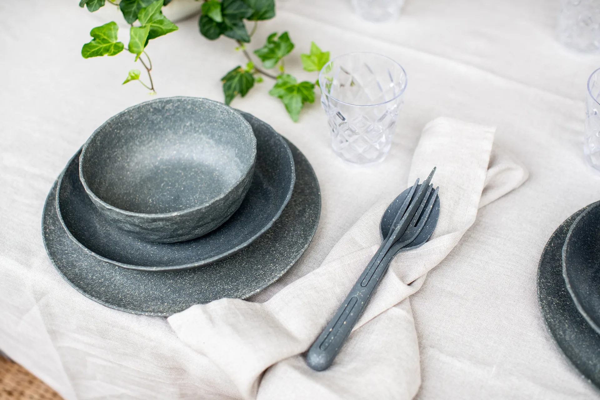 Club bolle Ø16,2 cm 4-pakning biocirkulær termoplast, Nature ash grey Koziol