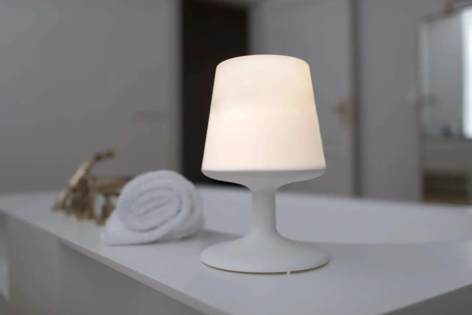 Light To Go LED-lampe, Hvit Koziol