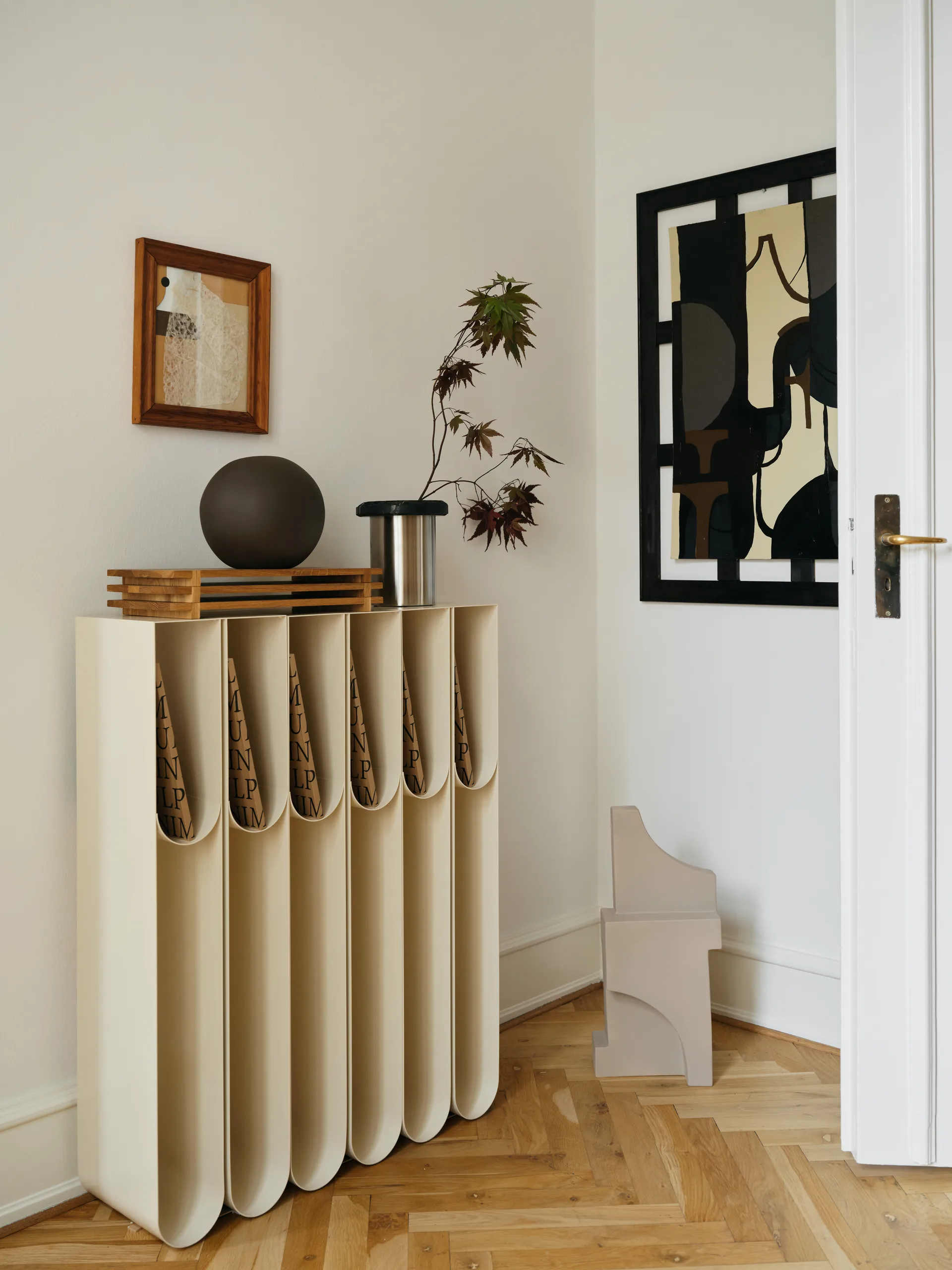 Buet sokkel, Beige Kristina Dam Studio