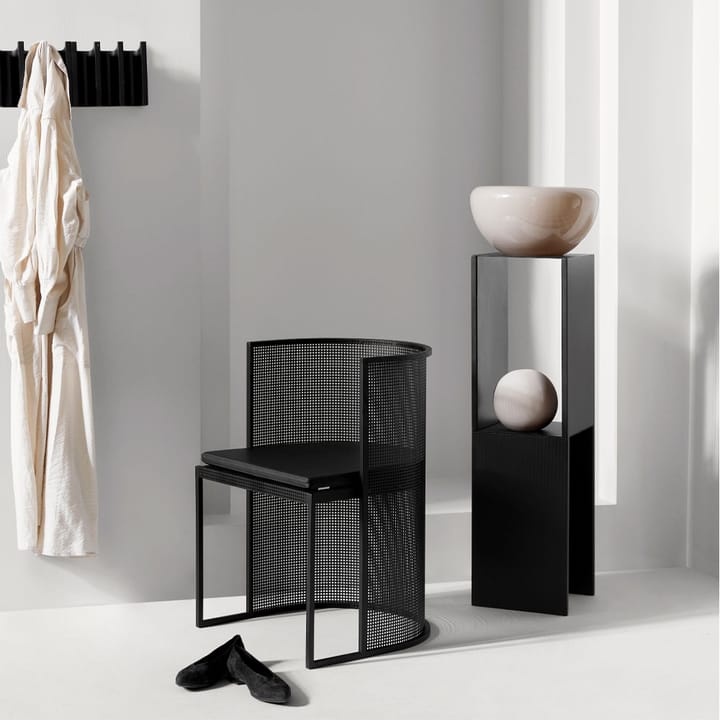 Pedestal sidebord - Black - Kristina Dam Studio