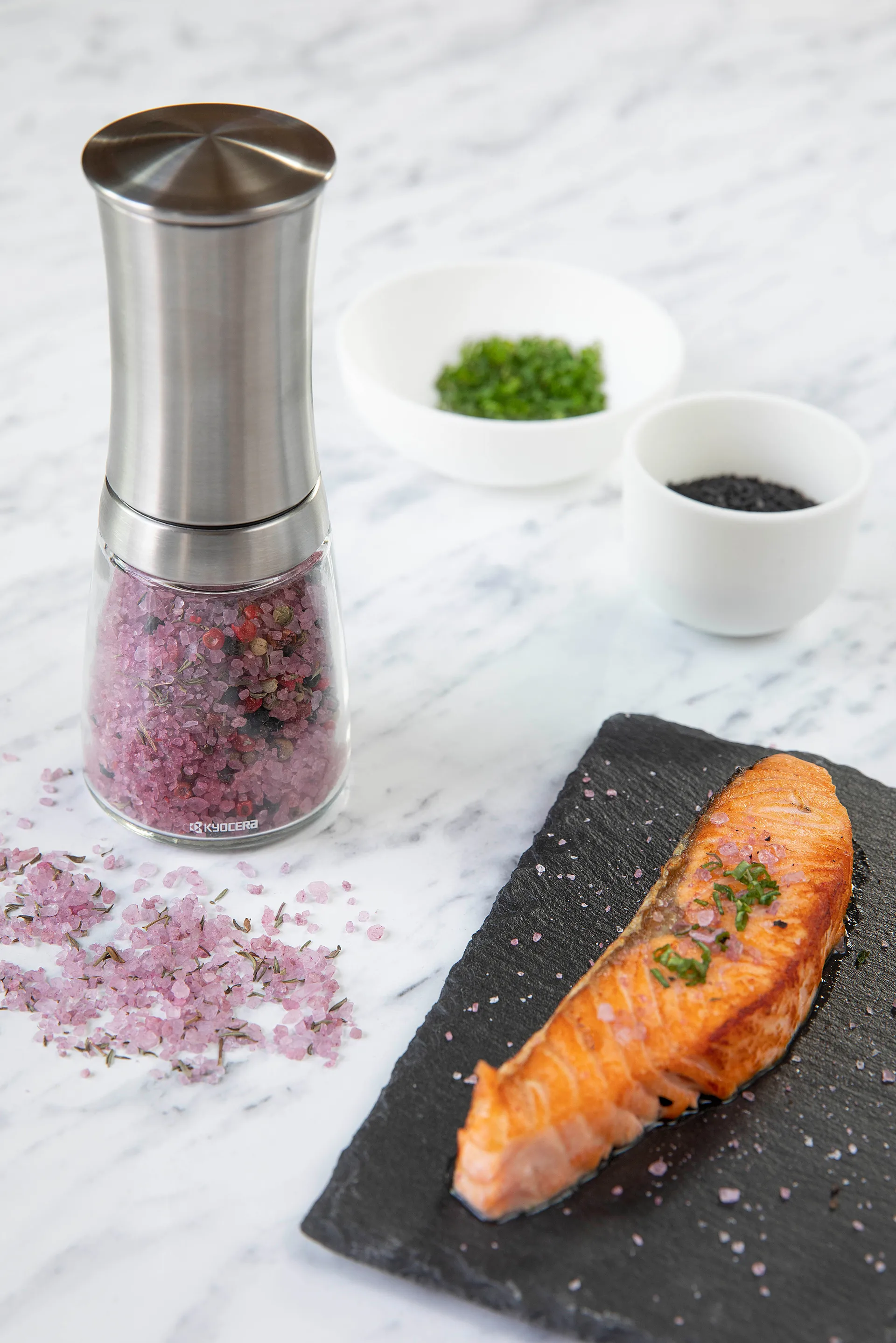 Kyocera keramisk krydderkvern med glassbeholder, 21 cm Kyocera