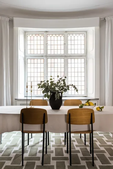 60S Geo Basket Weave ullteppe - Olive, 180 x 270 cm - Layered