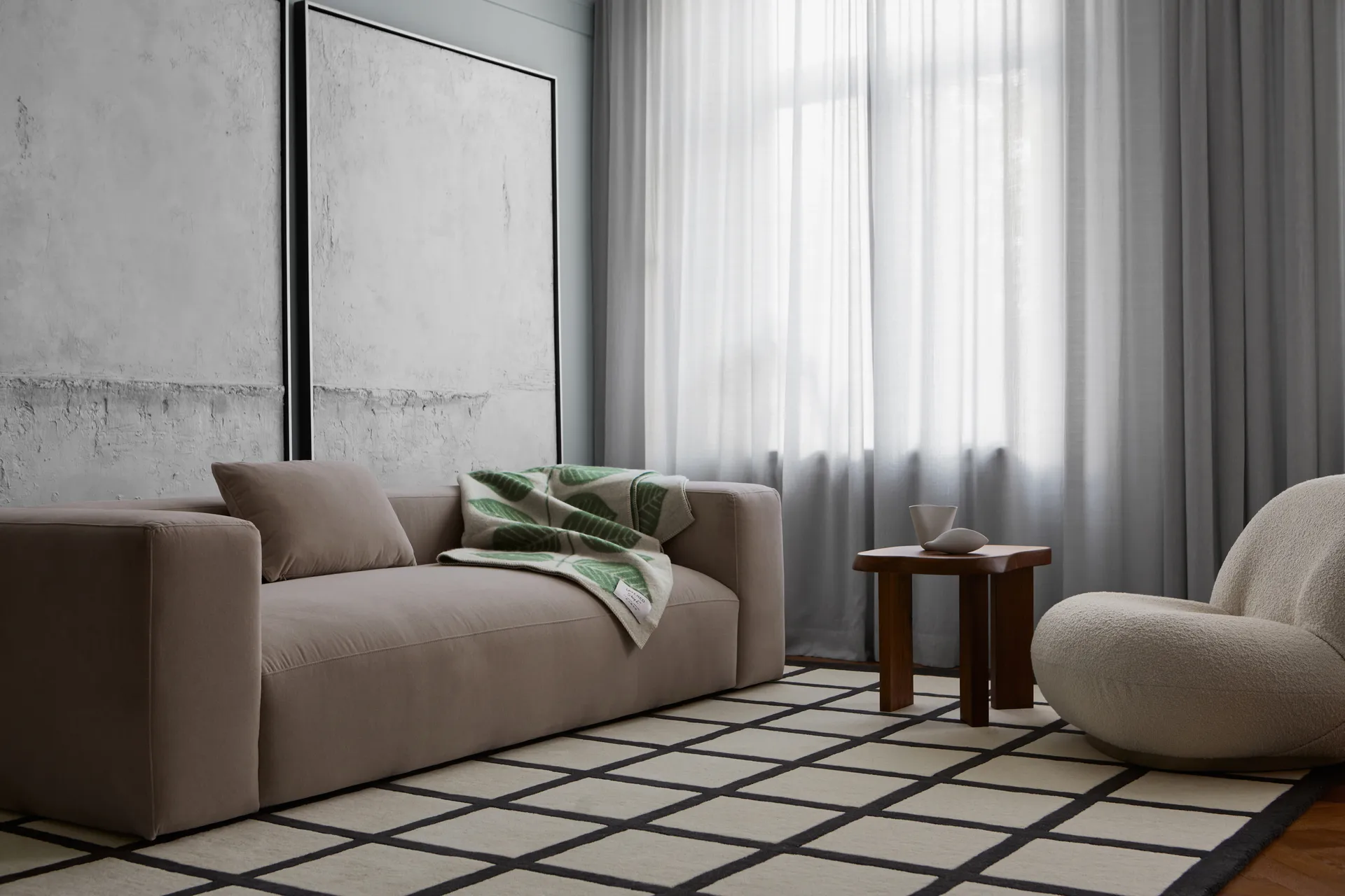 Avenue Checked Bone ullteppe, White, 250 x 350 cm Layered