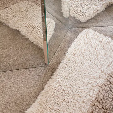 Bird in Space teppe 180 x 270 cm - Hvit-brun-beige - Layered