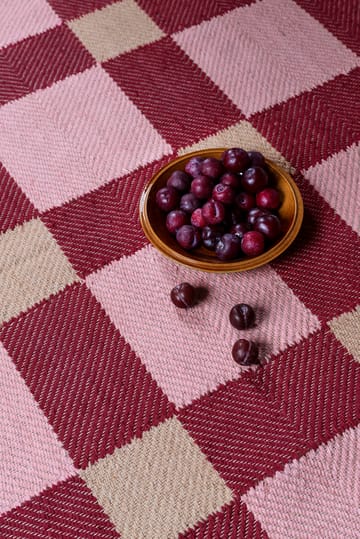 Evelina Kroon juteteppe 250 x 350 cm - Plum punsch - Layered