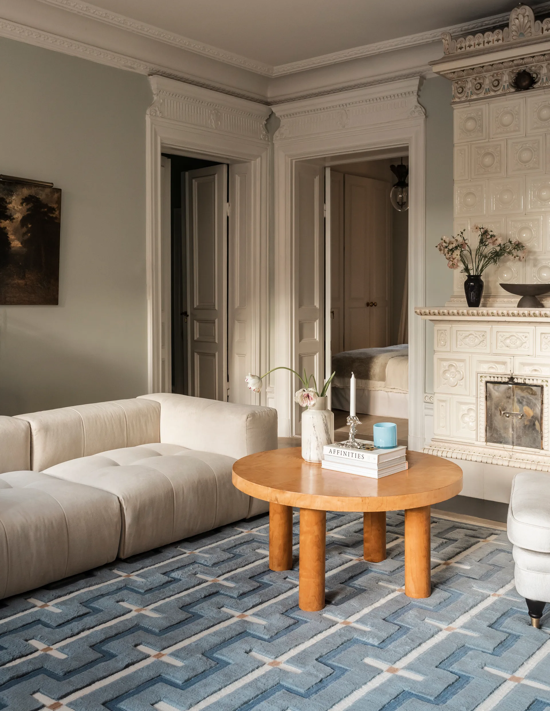 Johanna ullteppe, Blue sky, 300 x 400 cm Layered