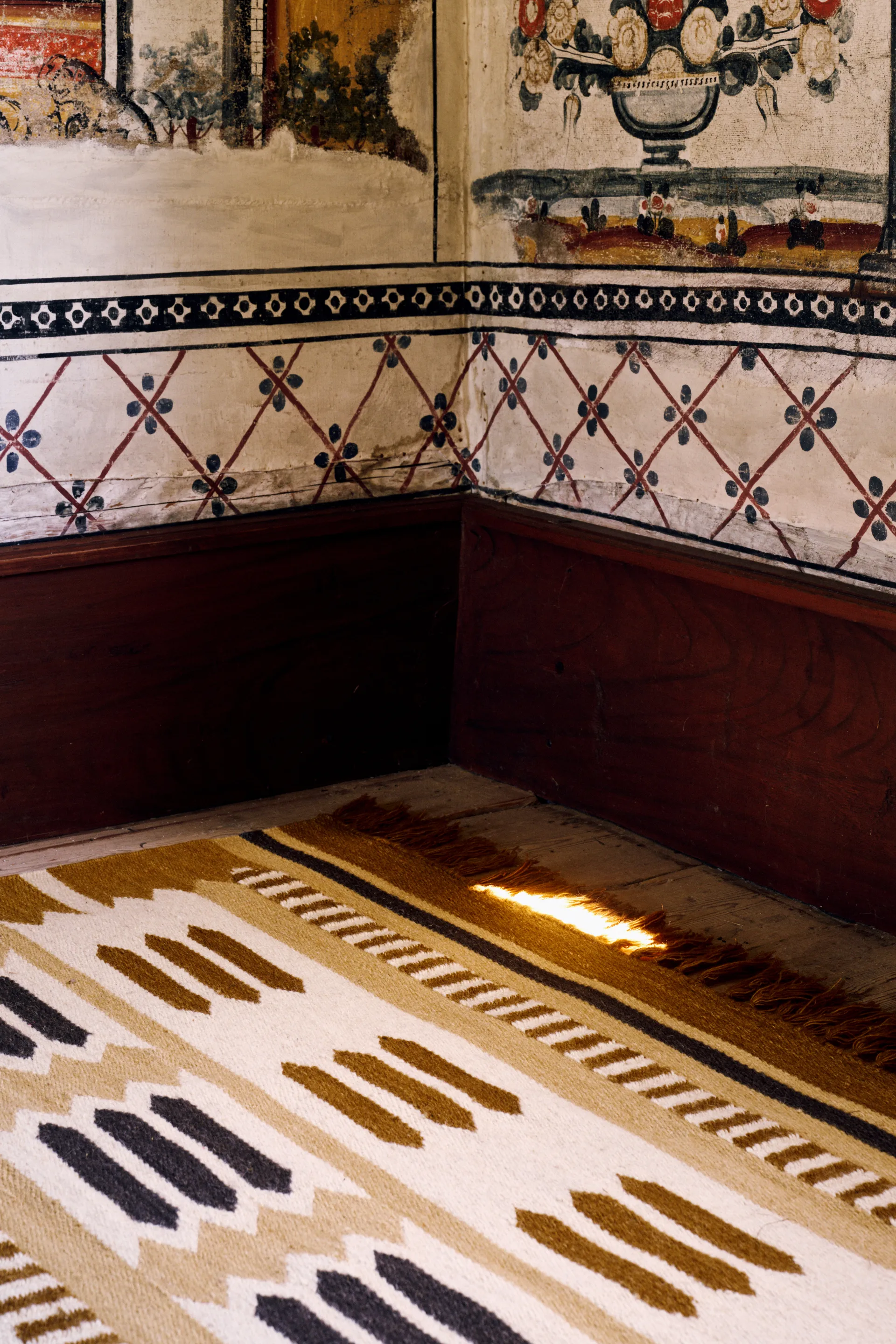 Röllakan Hilma ullteppe, Marigold, 140x200 cm Layered