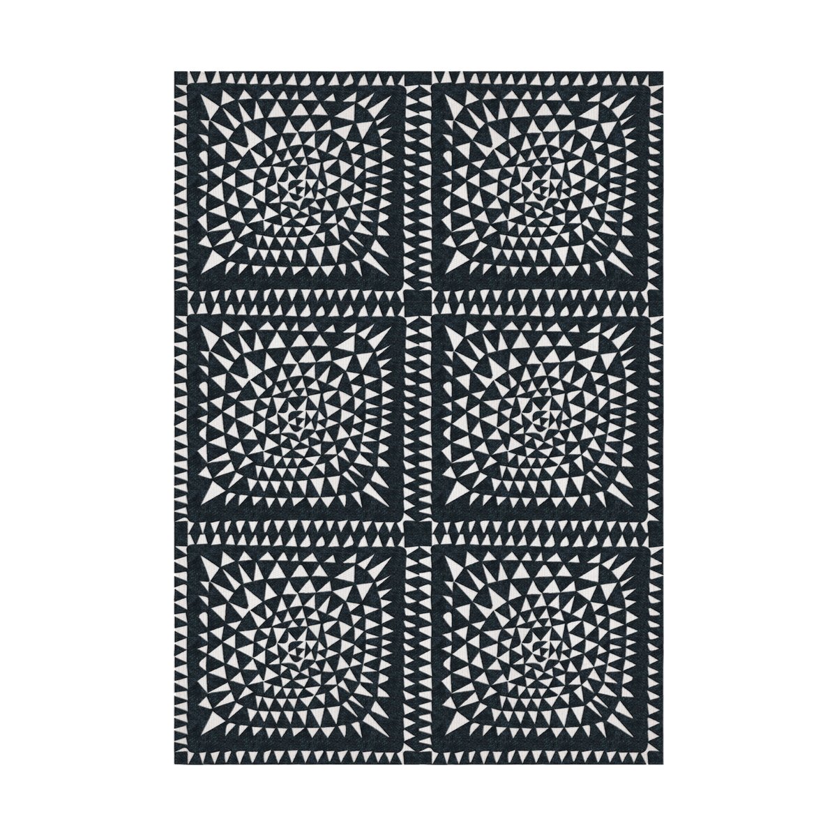 Bilde av Layered Stig Lindberg Domino ullteppe 250 x 350 cm