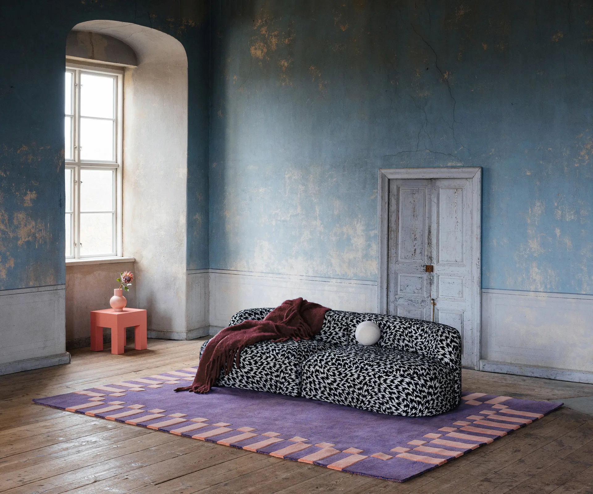 Teklan Frame ullteppe, Cobalt salmon 180x270 cm Layered