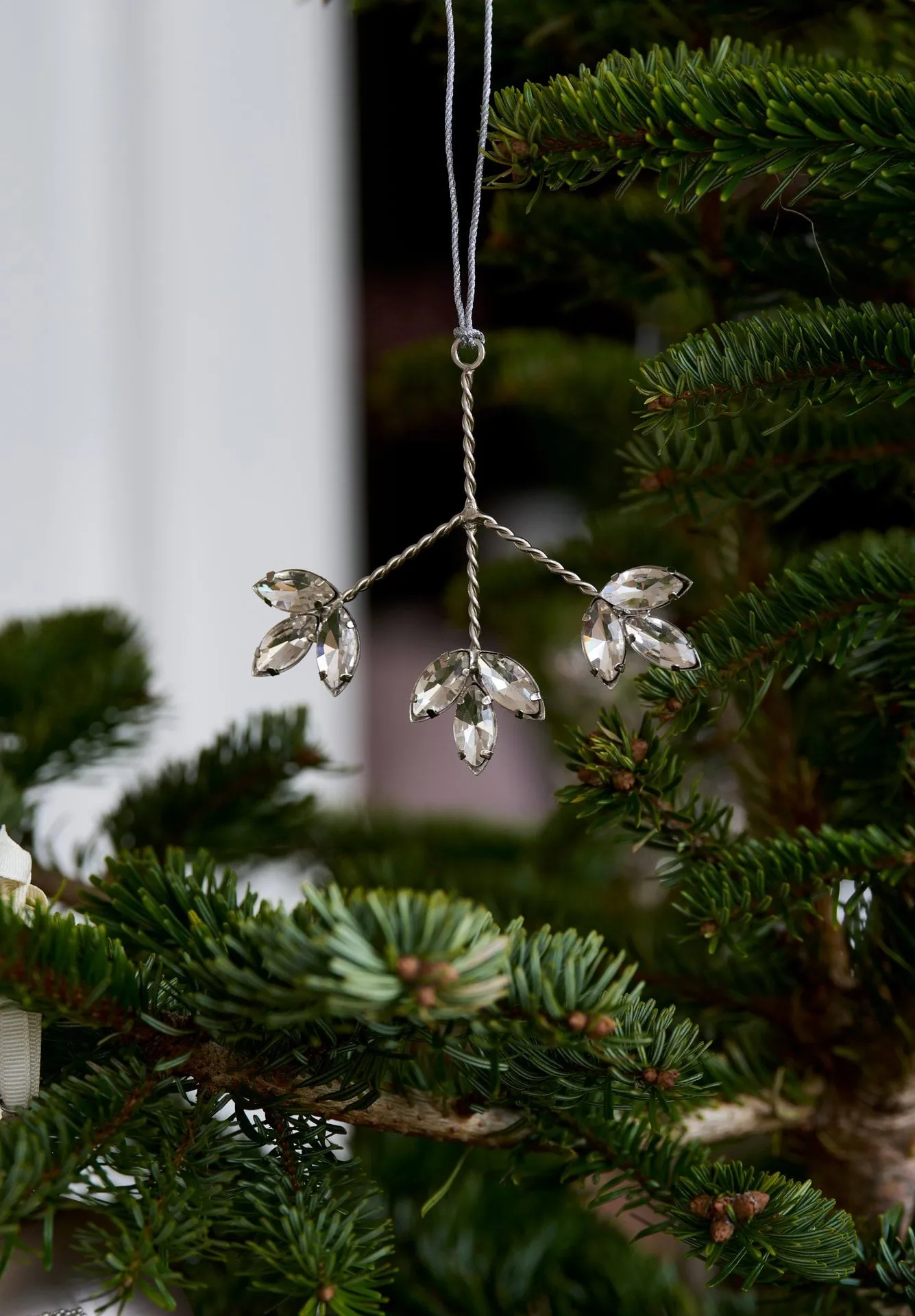 Ada ornament dekorasjonshenge, Sølvfarget, 5x4x10 cm Lene Bjerre