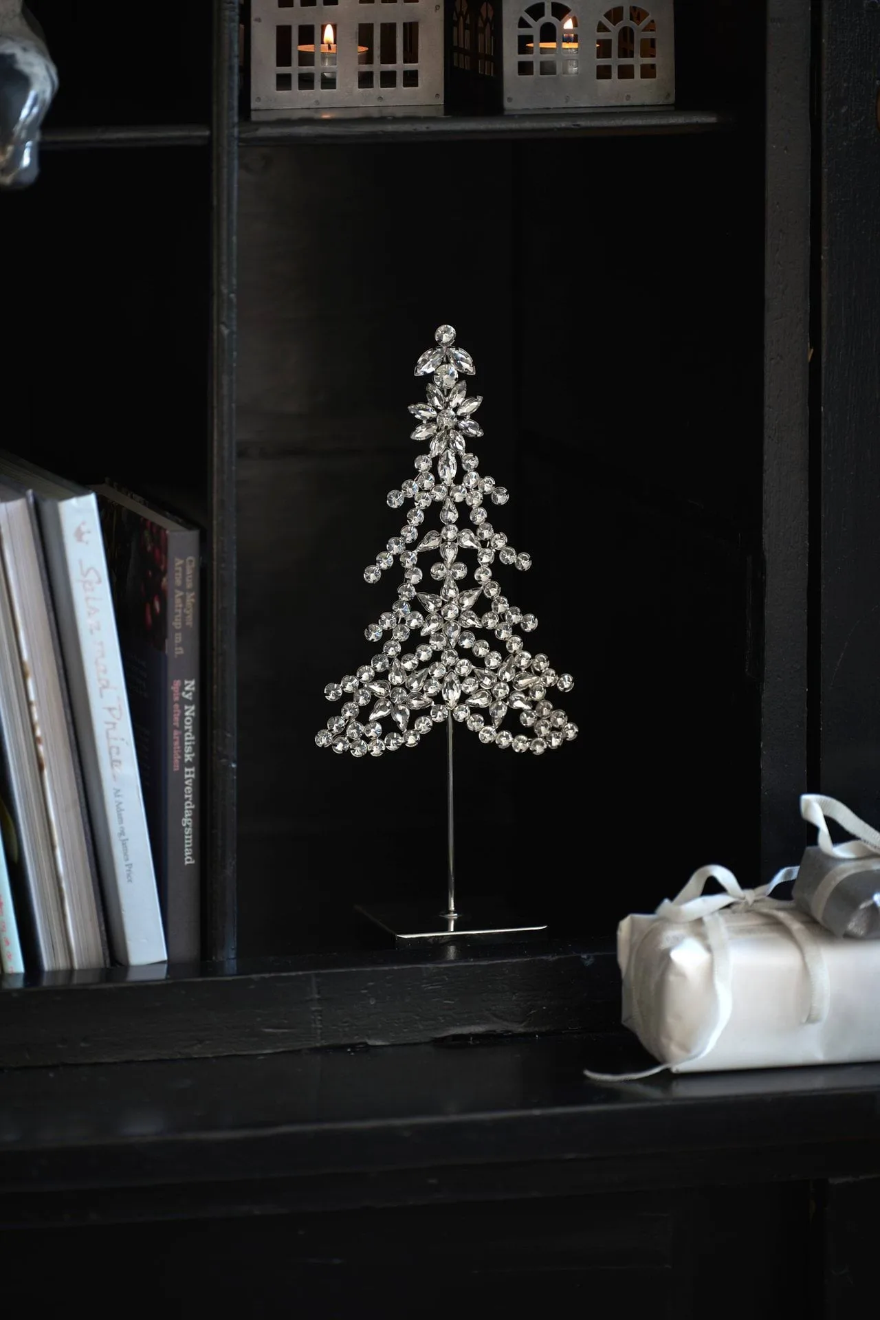Ada tree dekorasjonsdetalj, Sølvfarget, 14x8x32 cm Lene Bjerre