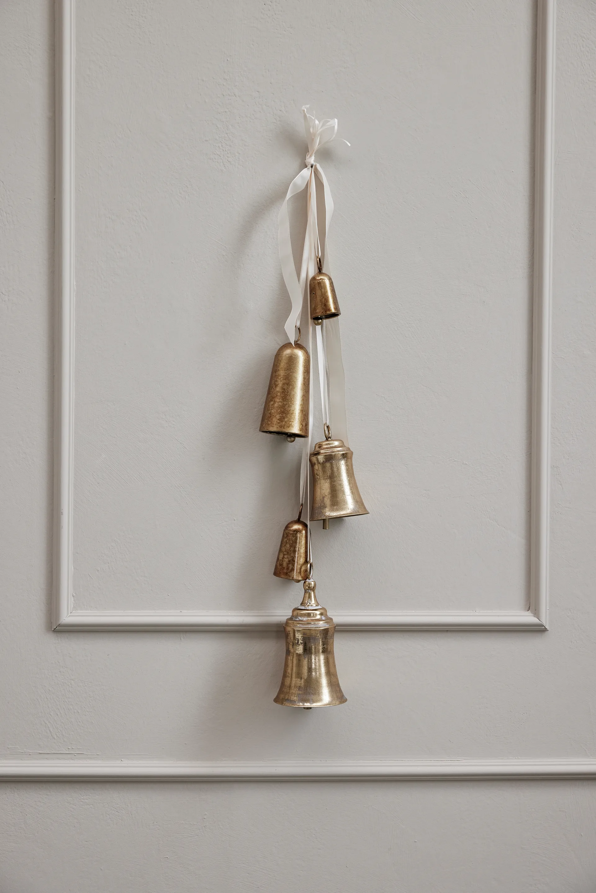 Missia bjelle 18 cm, Lys gull Lene Bjerre