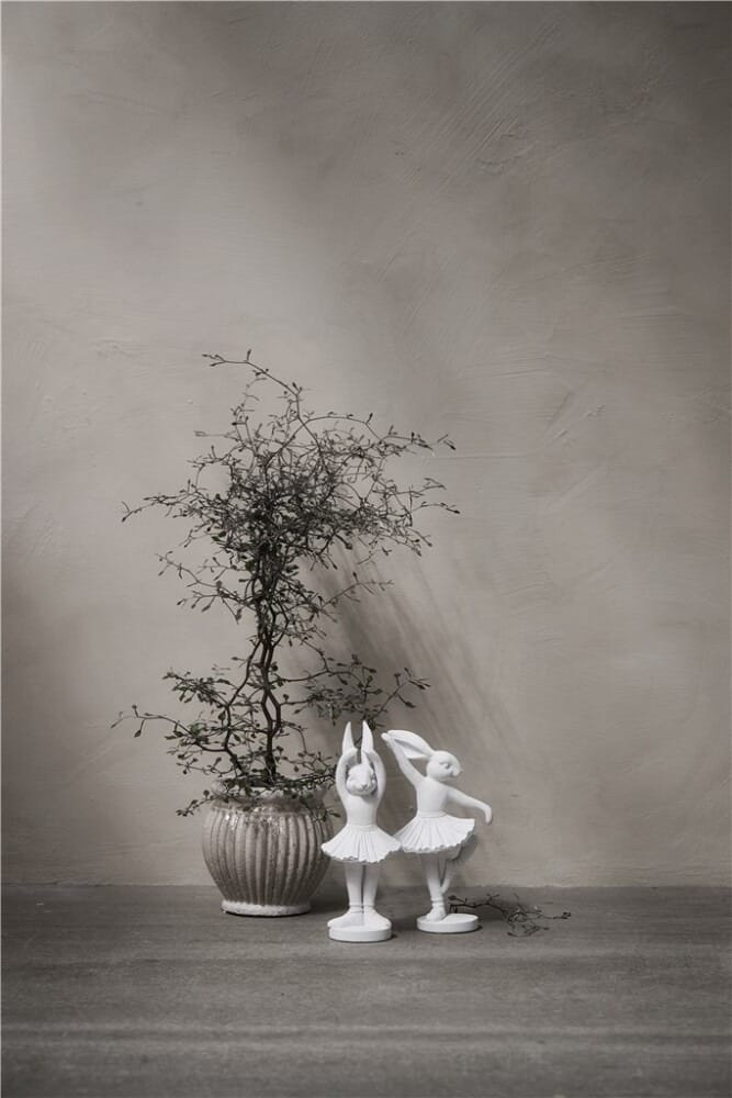Semina figurin poserende hare 21 cm - White - Lene Bjerre