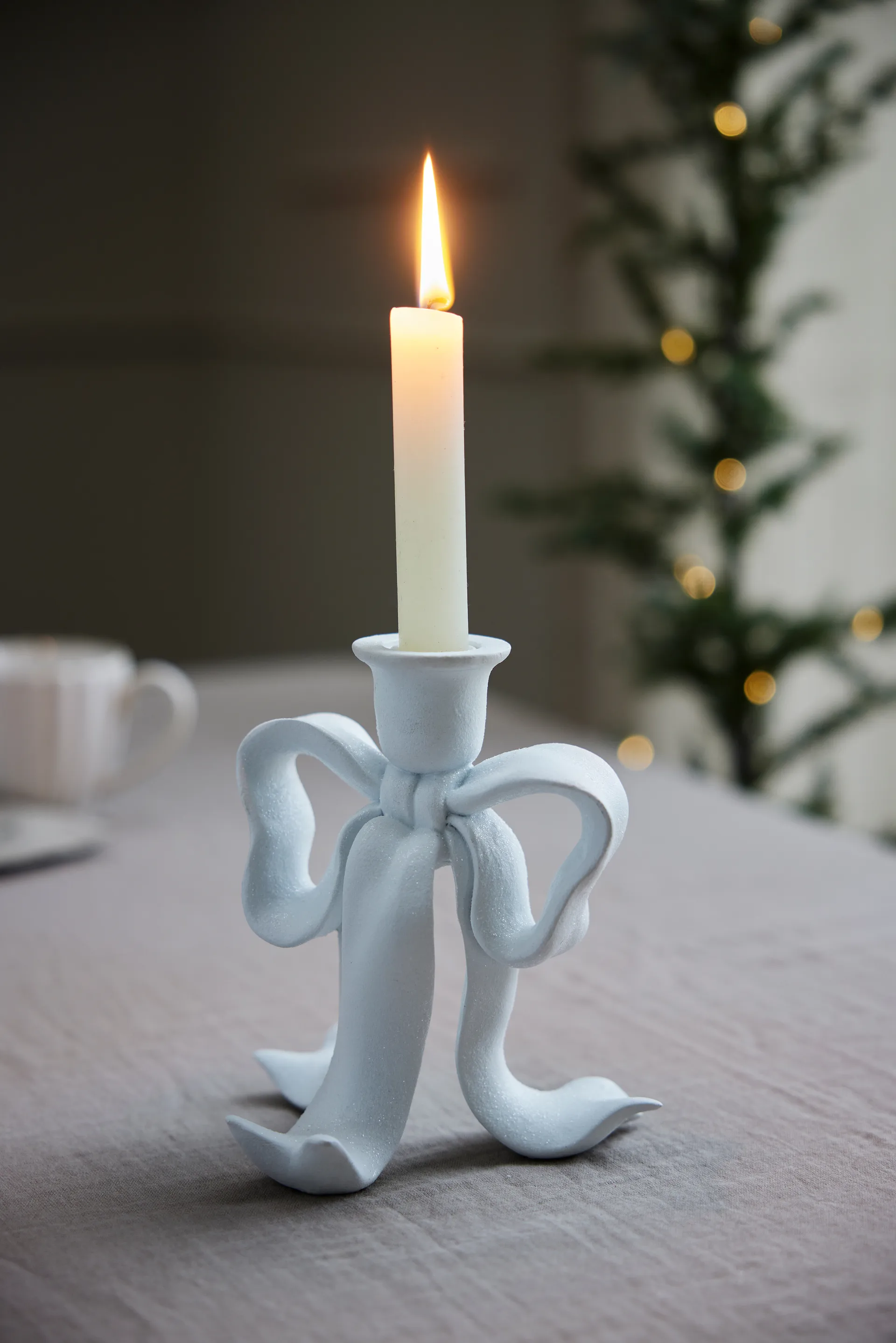 Serafina bow lysestake 19,7 cm, Hvit Lene Bjerre