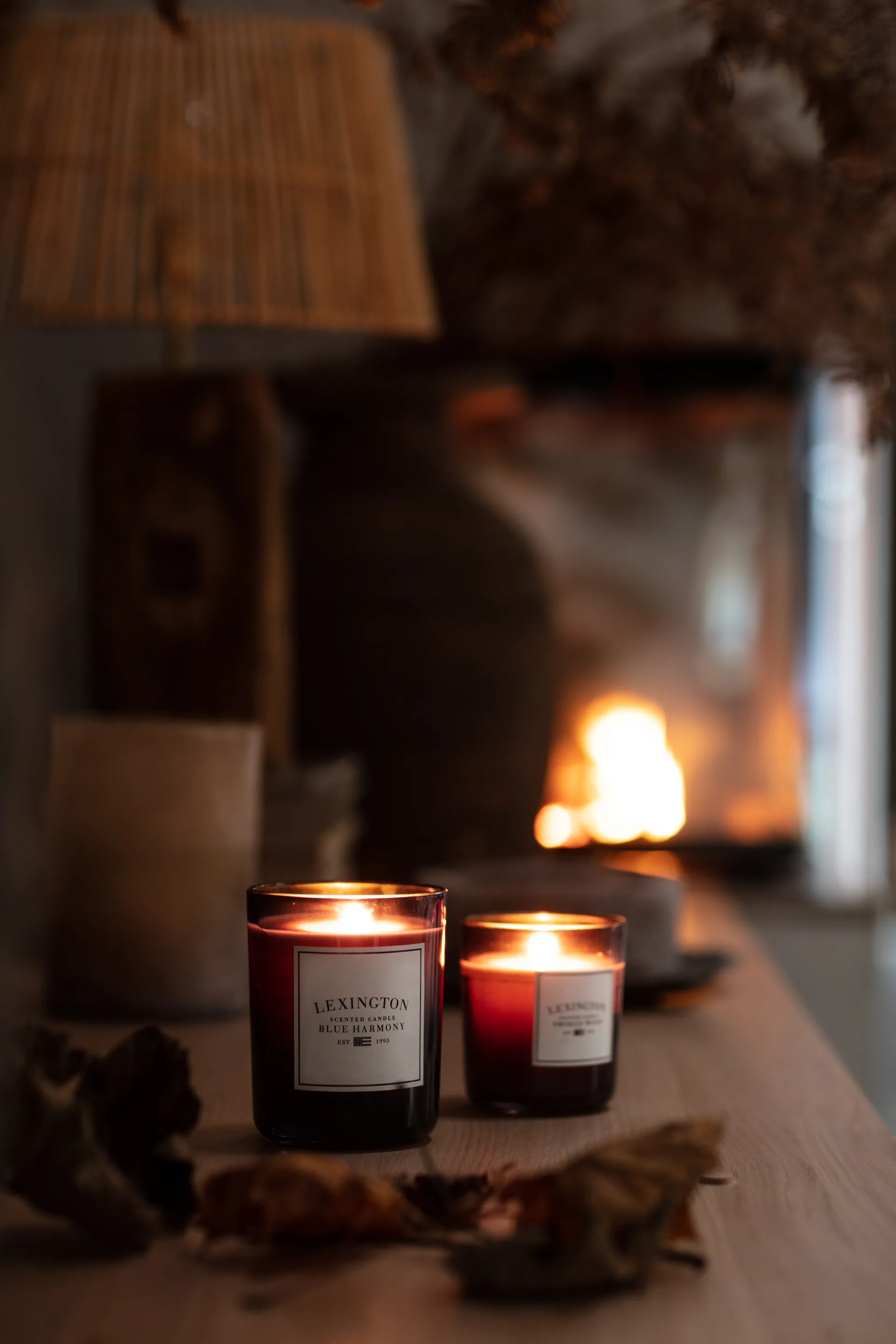 Blue Harmony duftlys 60 timer, Dark blue Lexington