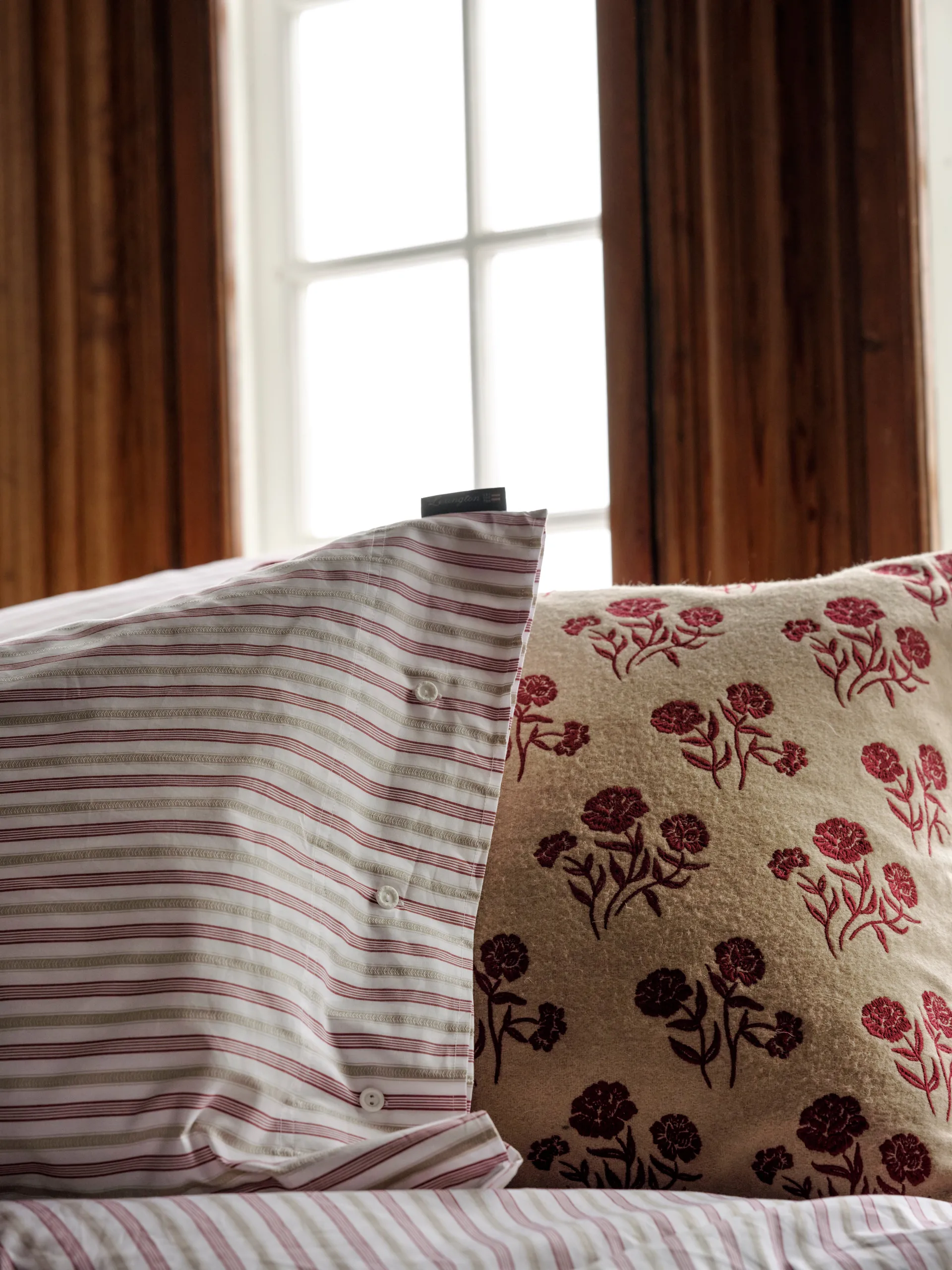 Dobby Striped Cotton Poplin putetrekk 50x60 cm, Rød-beige-hvit Lexington