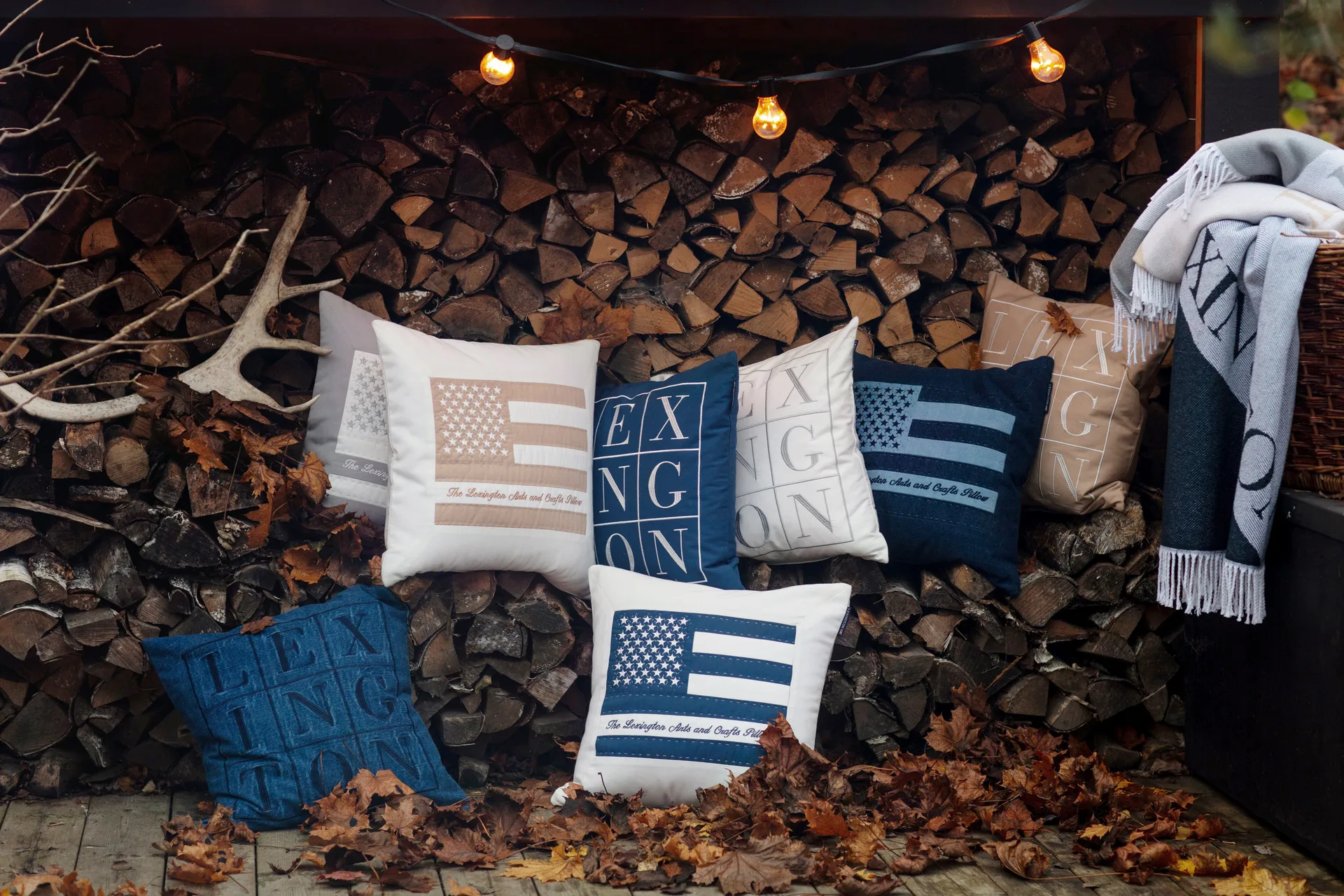 Icons Logo putevar 50 x 50 cm, Off white Lexington