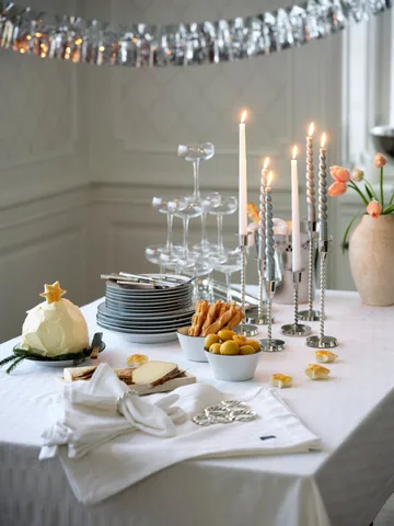 White Jacquard Cotton duk 150x250 cm - Hvit - Lexington