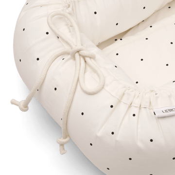 Gro printed babynest - Classic dot crème de la crème - Liewood