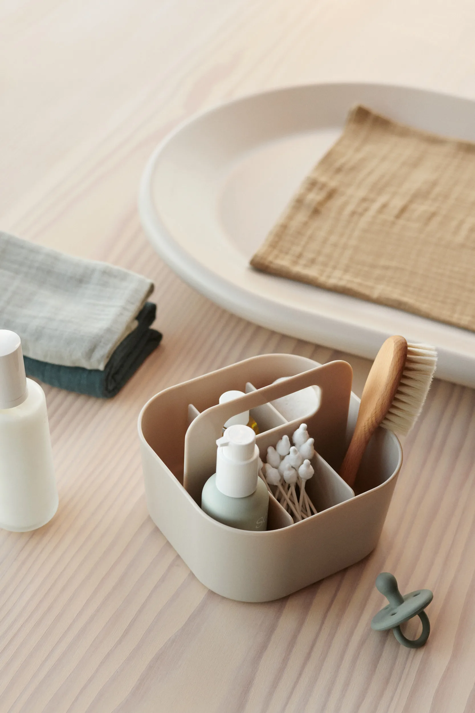 May oppbevaringsveske, Sandy Liewood