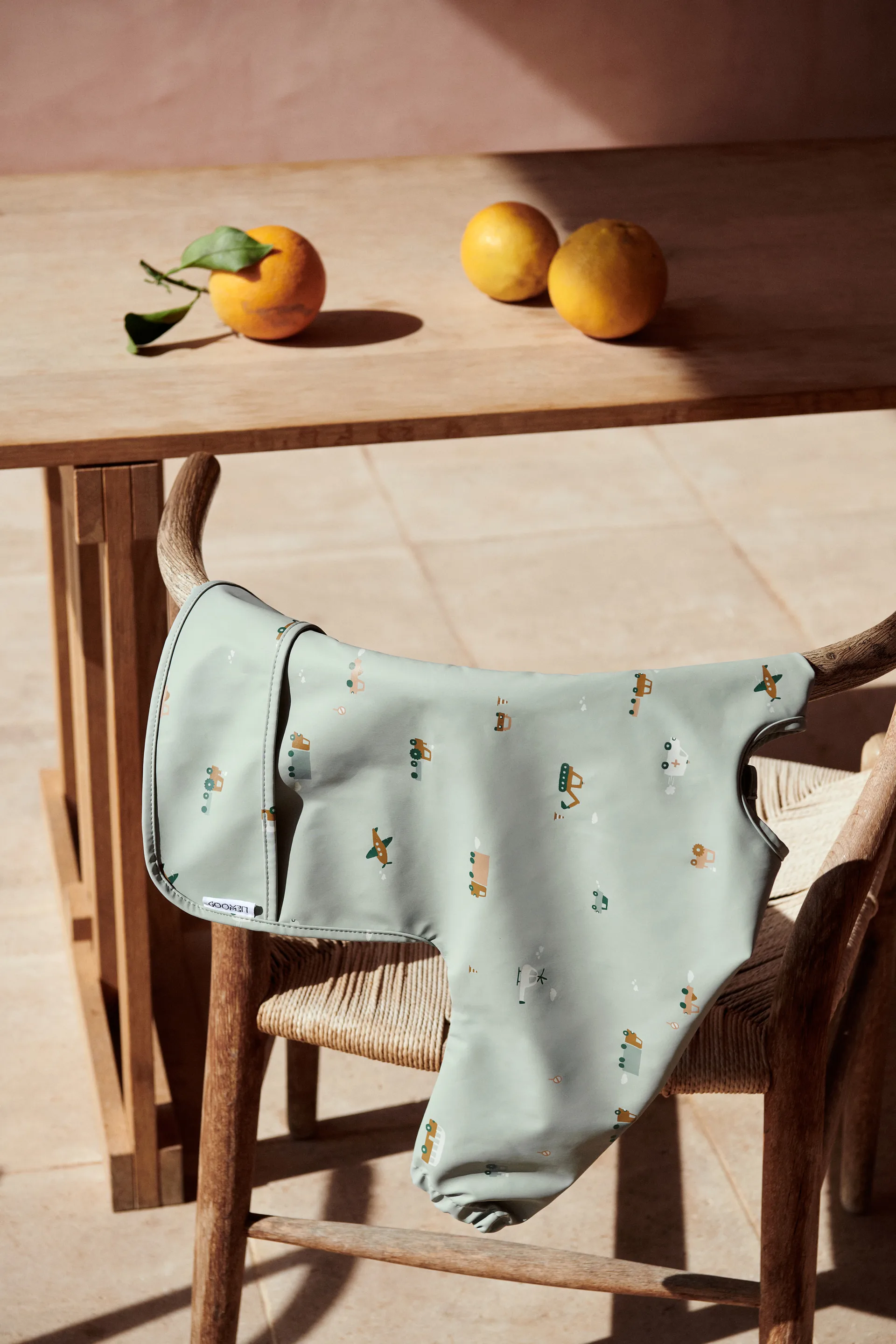 Merle smekke med erme, Vehicles-dove blue mix Liewood