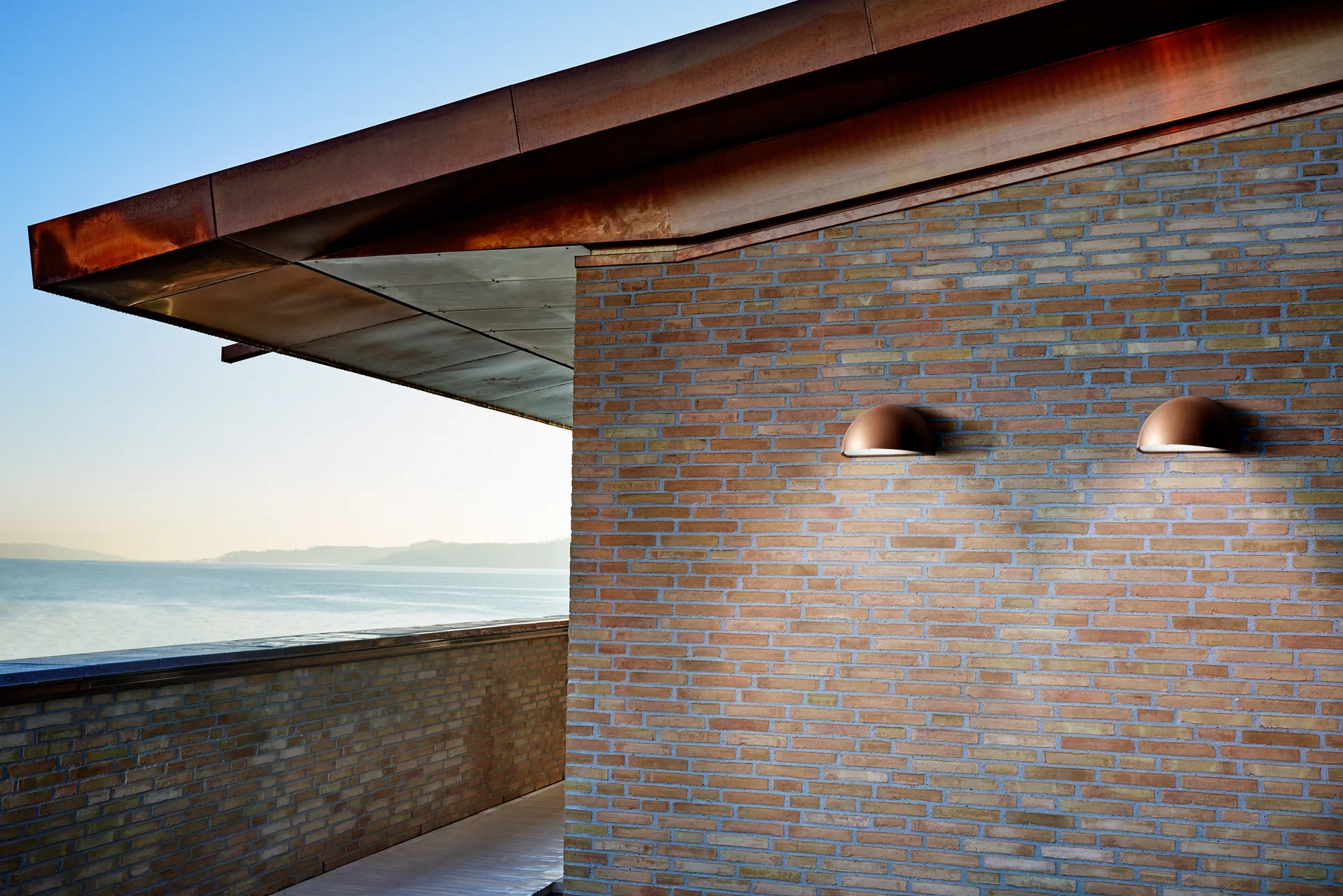 Rørhat vegglampe, Copper raw, LED Light-Point