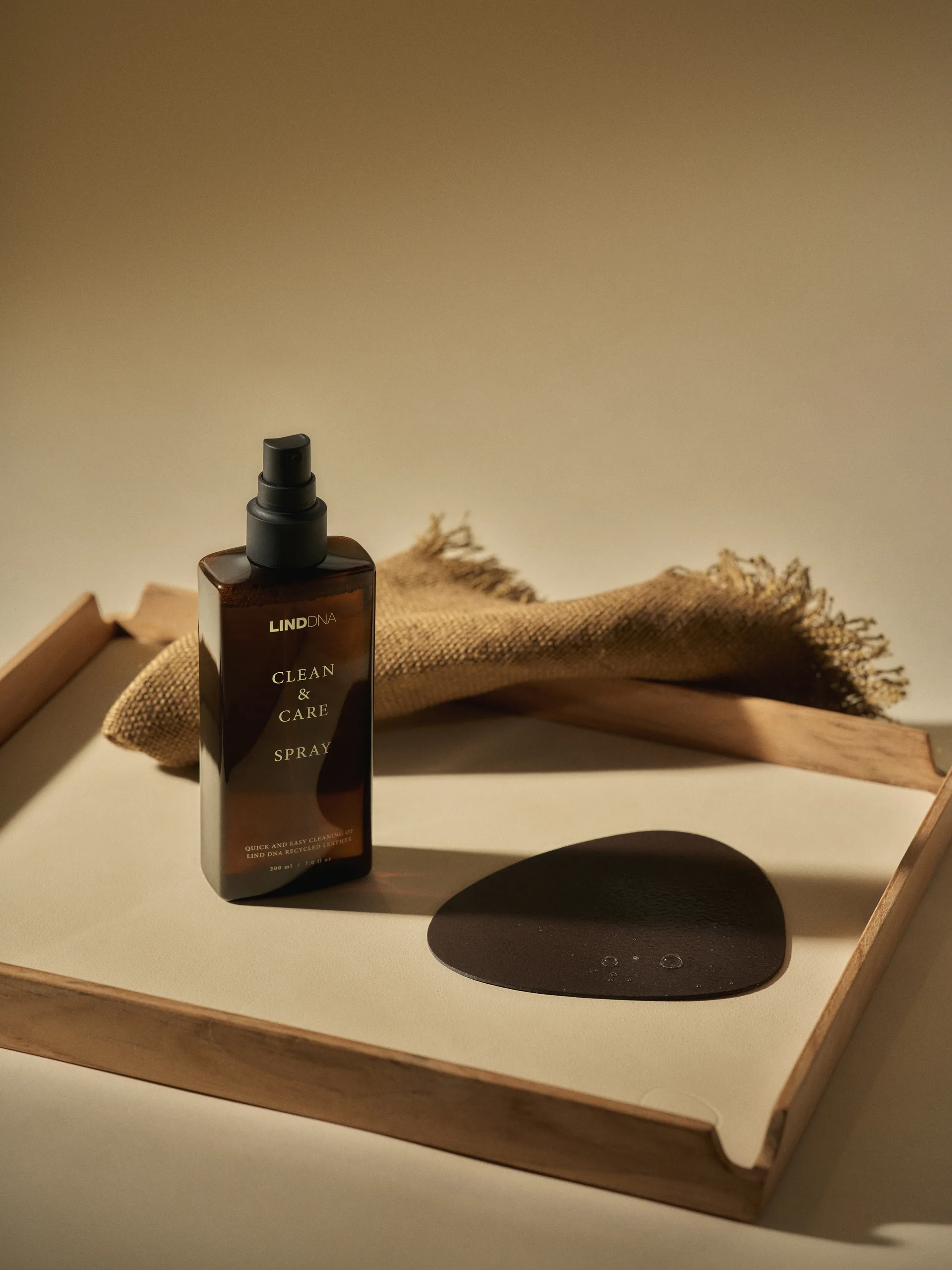 Clean & Care lær­rens, 200 ml LIND DNA