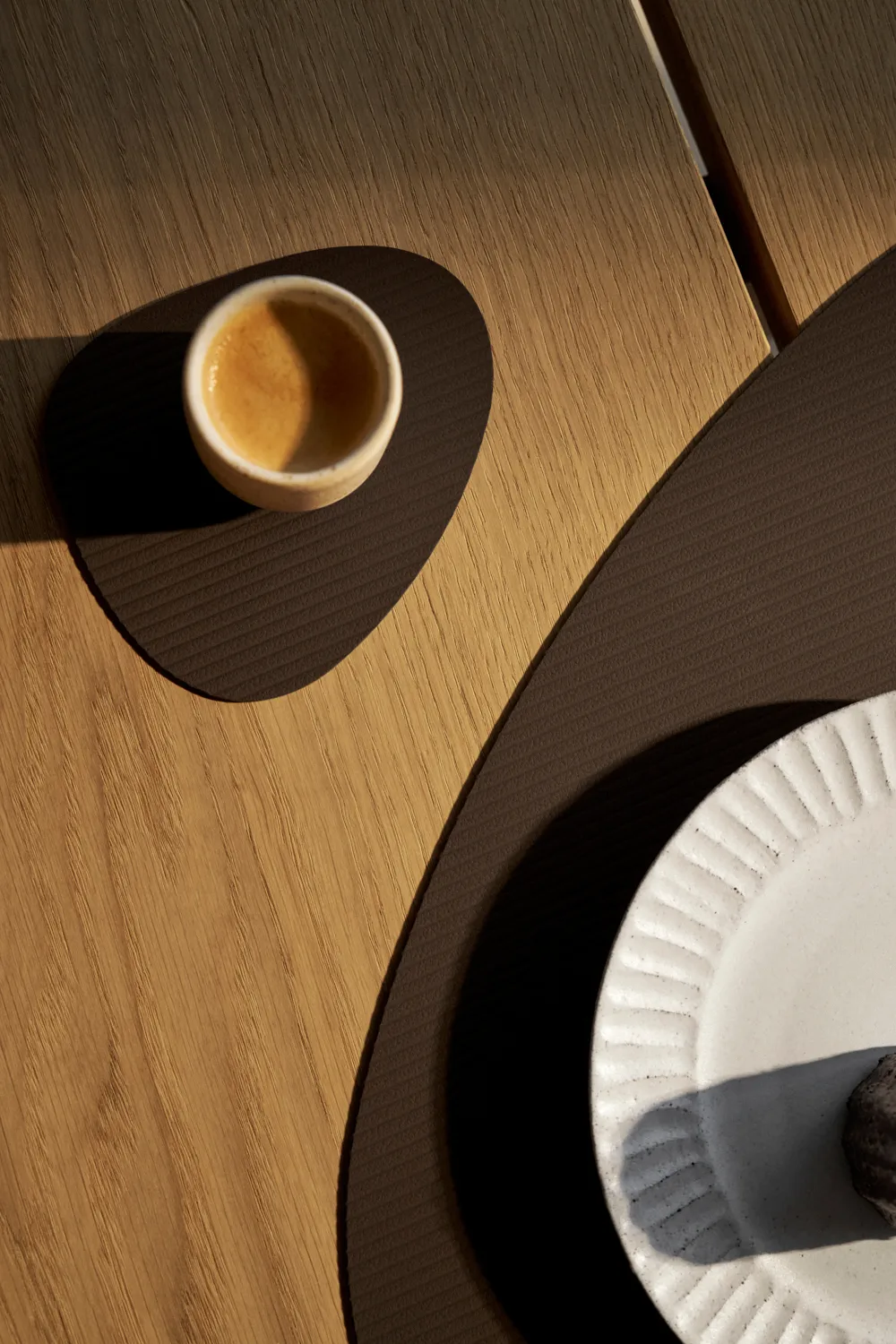 Corduroy glassunderlag curve, Hazel LIND DNA