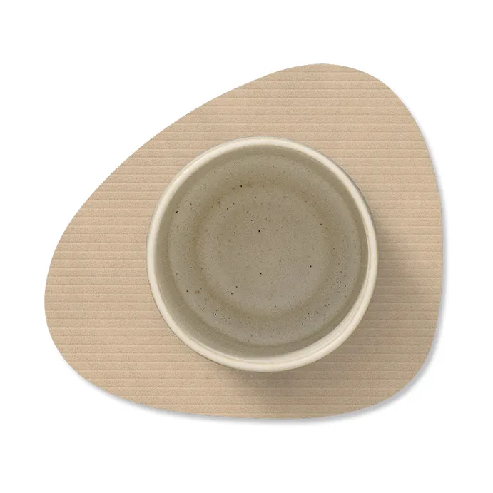 Corduroy glassunderlag curve, Sand LIND DNA