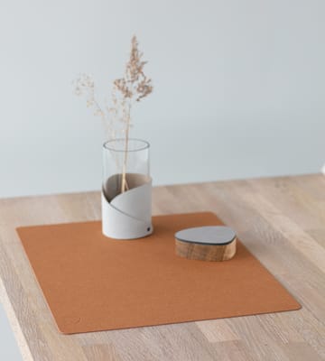 Core spisebrikke square L  - Flecked nature - Lind DNA