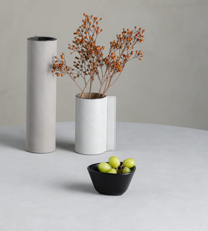 Curve Stoneware skål S 10x11 cm - Black - Lind DNA