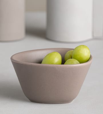 Curve Stoneware skål S 10x11 cm - Warm grey - LIND DNA