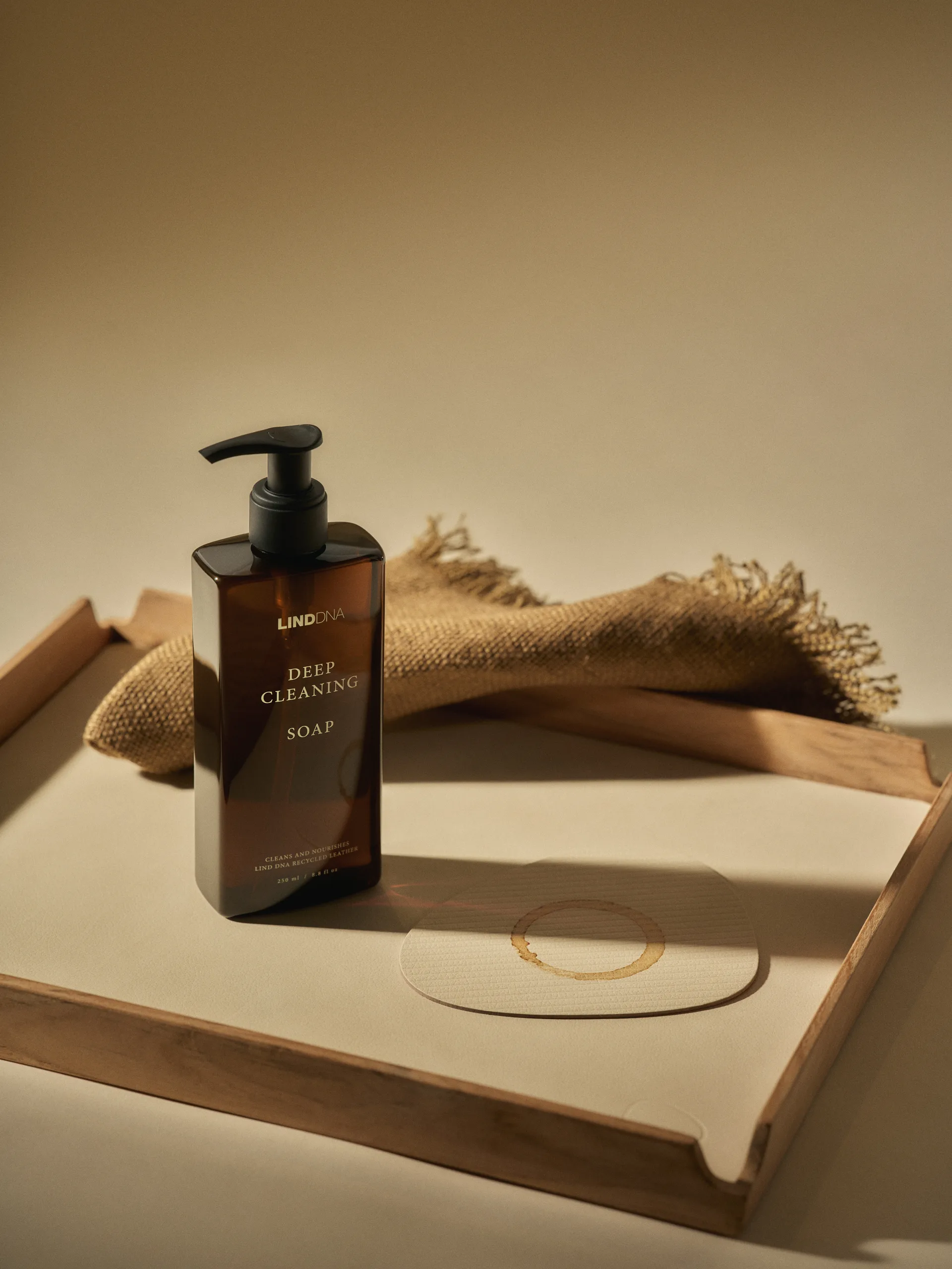 LIND DNA dyprengjørende såpe, 480 ml LIND DNA