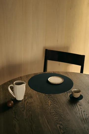 Nupo bordbrikke - Black ink, circle, L - LIND DNA