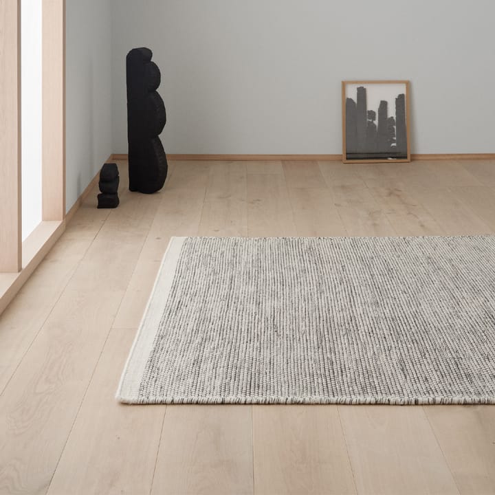 Asko Teppe, Black, 200 x 300 cm Linie Design