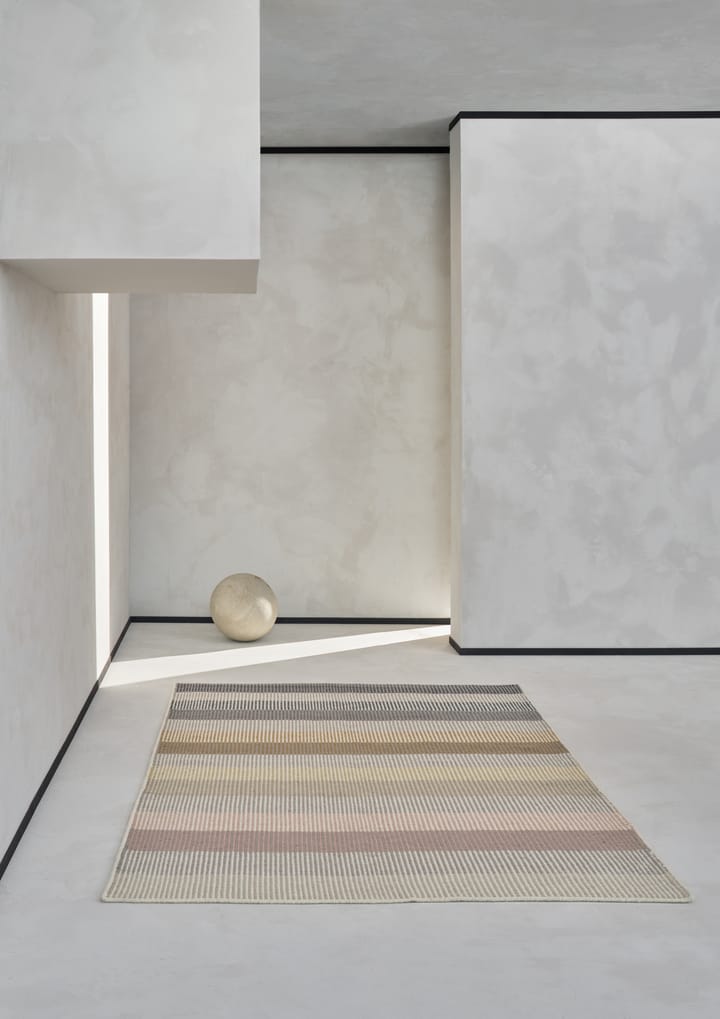 Devise ullteppe 170 x 240 cm, Mustard Linie Design