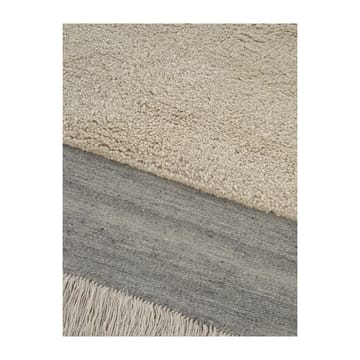 Humble Act ullteppe 200 x 300 cm - Ivory - Linie Design