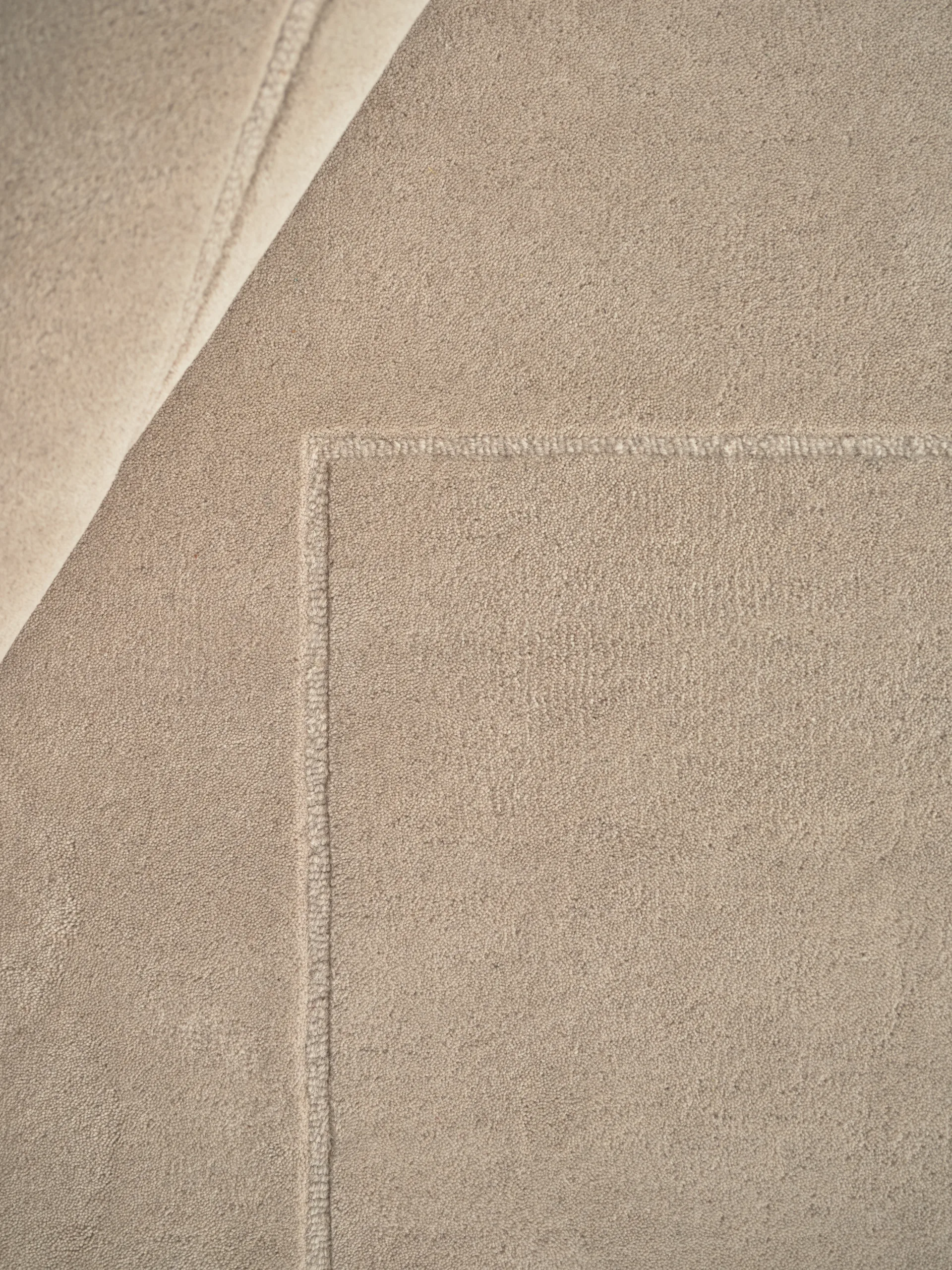 Lineal Poem ullteppe, Beige, 140 x 200 cm Linie Design