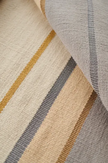 Metallum teppe 140 x 200 cm - Mustard - Linie Design