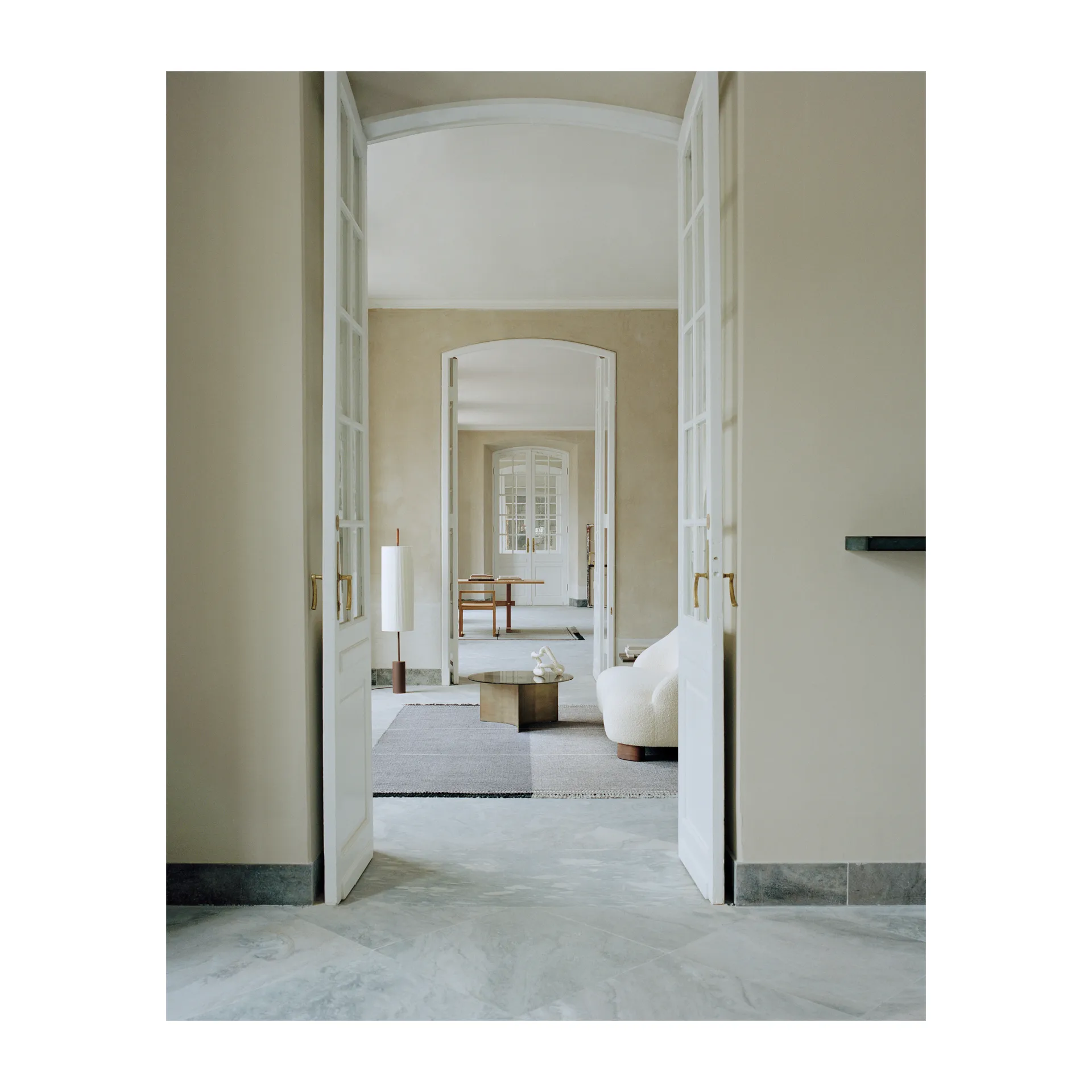 Mindful Soul ullteppe 250 x 350 cm, Stone-beige Linie Design