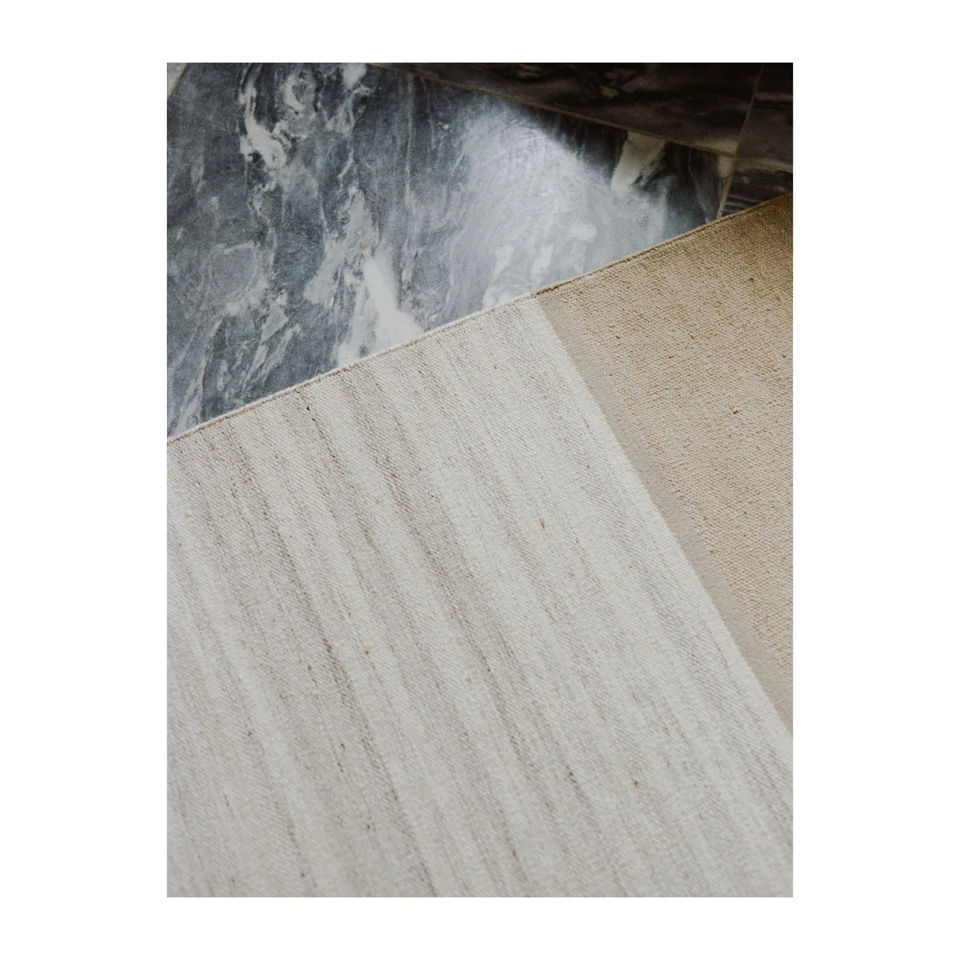 Modest Ease teppe 80 x 250 cm, Beige Linie Design