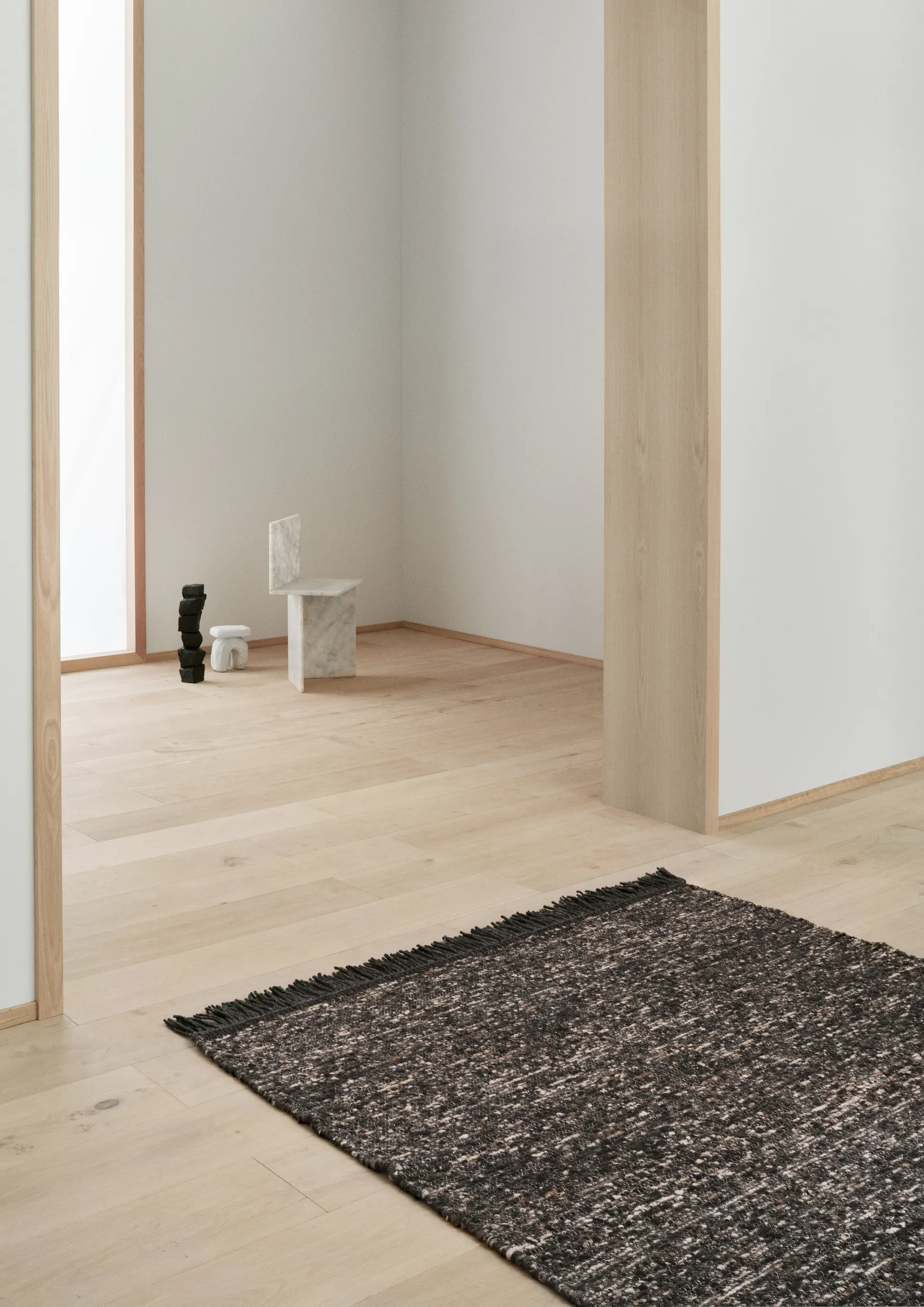 Valdi teppe 170 x 240 cm, Charcoal Linie Design