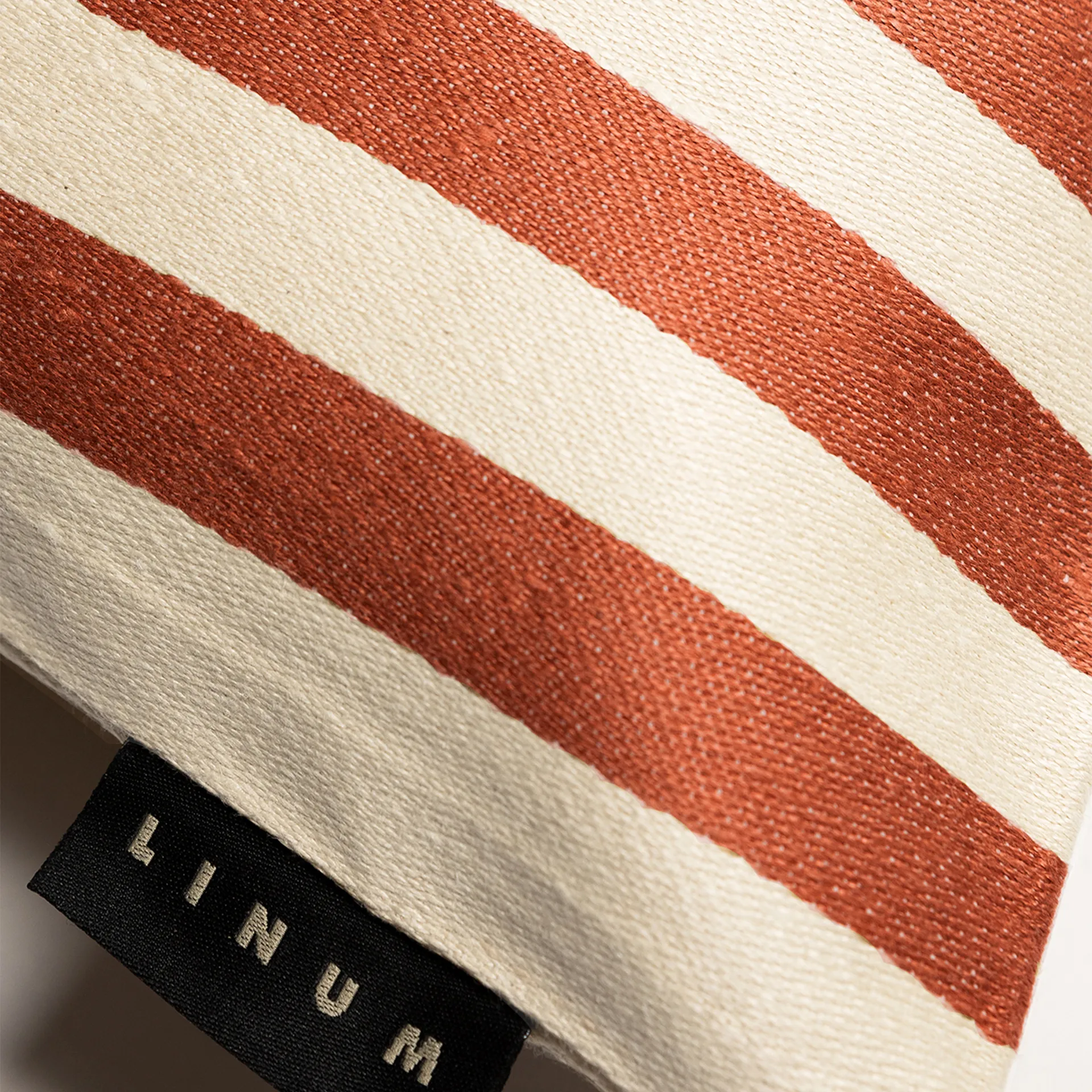 Amalfi putetrekk 35 x 50 cm, Rustorange Linum