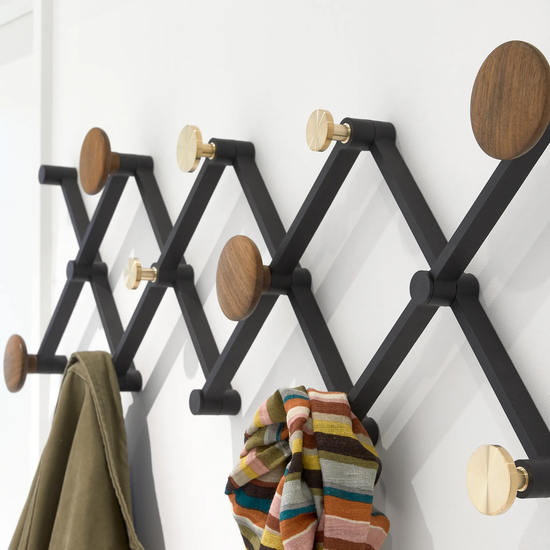 X•TEND klesknagg, Valnøtt LoCa