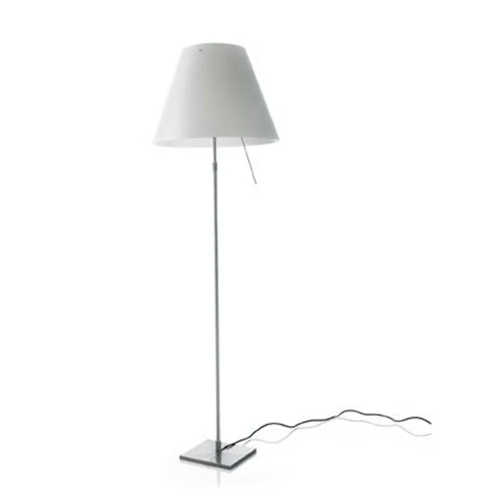 Costanza D13t.c gulvlampe, hvit Luceplan