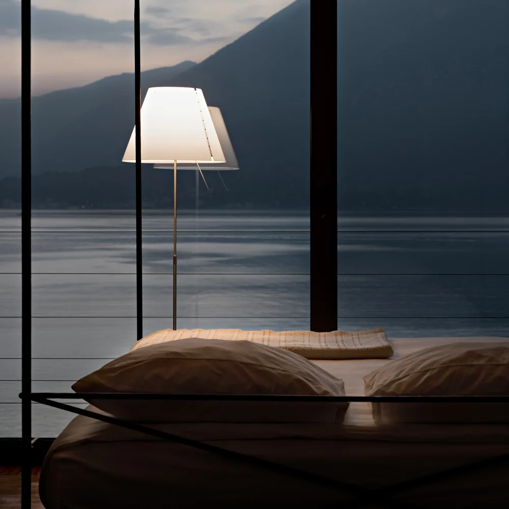 Costanza D13t.c gulvlampe, hvit Luceplan