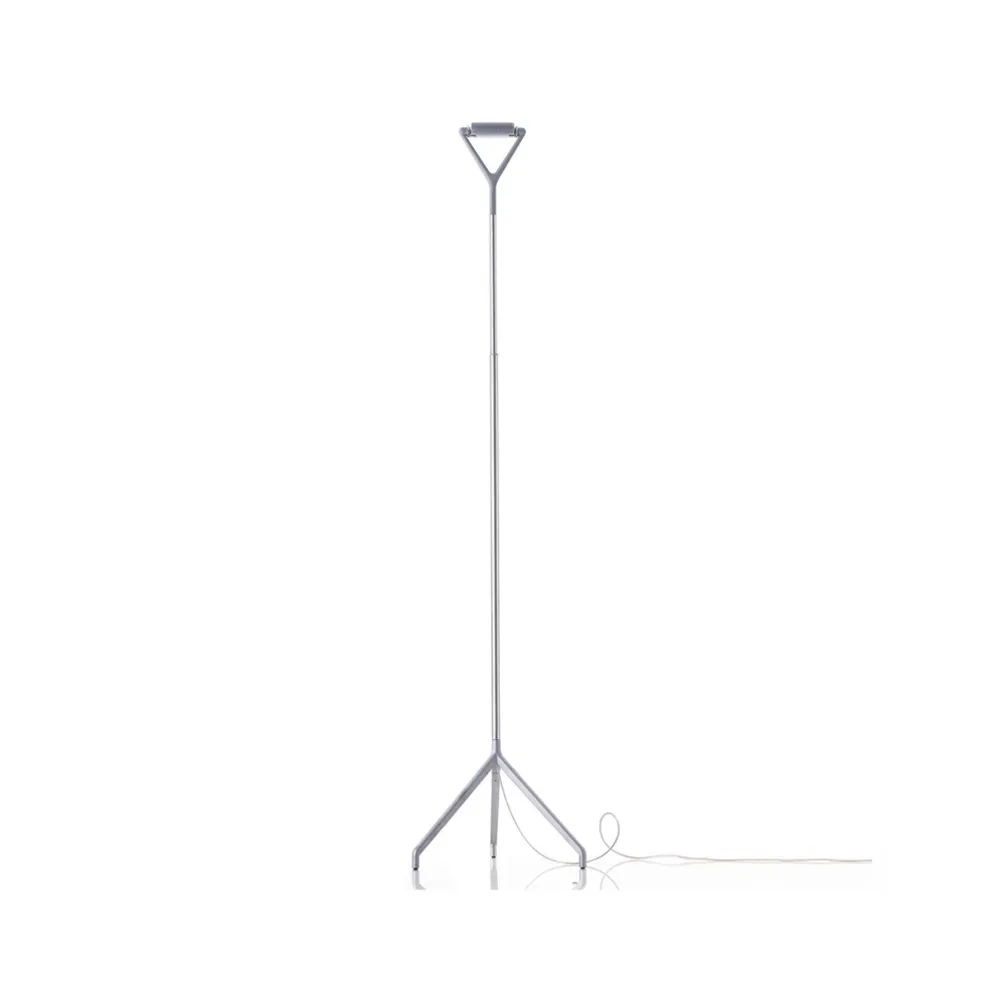 Lola D15ND gulvlampe, aluminium Luceplan