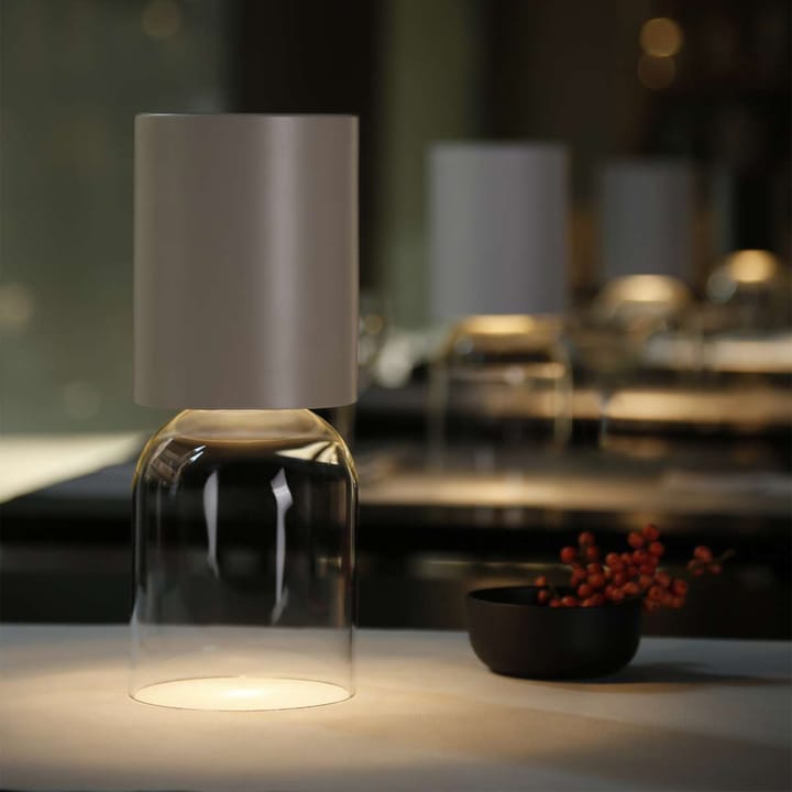 Nui Mini bordlampe, Sand Luceplan